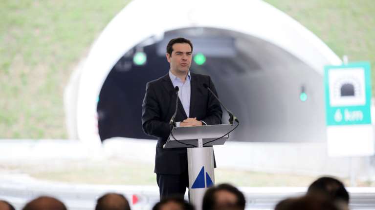 Προεξοφλεί πάλι ο Αλ.Τσίπρας συμφωνία και για το χρέος