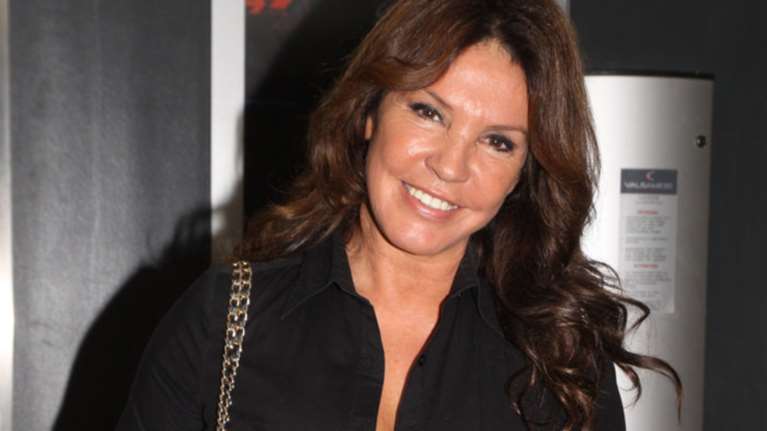 Ξεσπάθωσε κατά των ριάλιτι η Βάνα Μπάρμπα: Είναι «χυδαία» και υποτηλεόραση