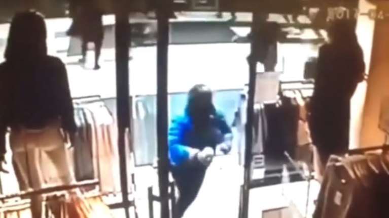 Η στιγμή της επίθεσης στην Στοκχόλμη: Κόσμος τρέχει να σωθεί