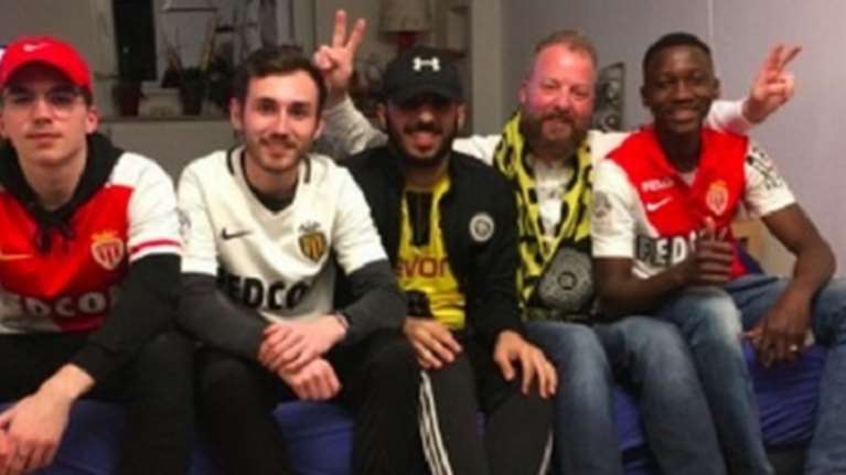 Άνοιξαν τα σπίτια τους στους Γάλλους oι οπαδοί της Ντόρτμουντ