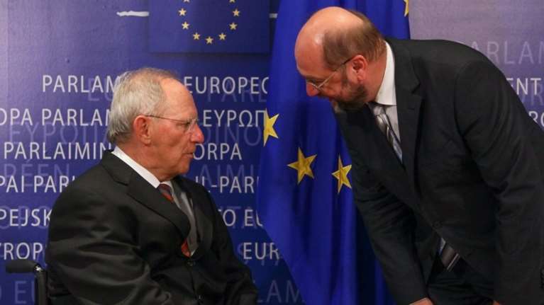 Σόιμπλε σε Σουλτς για Ελλάδα: Καλώς ήρθες στο κλαμπ!