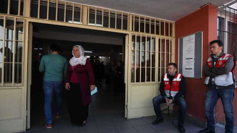 Χάνει την Κωνσταντινούπολη και την Άγκυρα ο Ερντογάν!