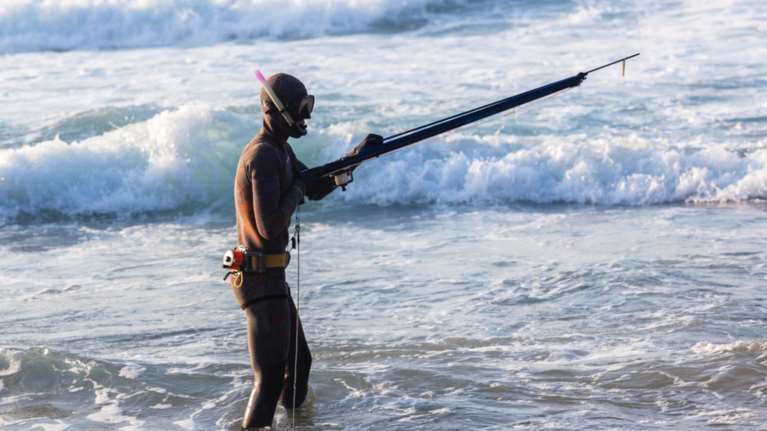 Σώος εντοπίστηκε ο ψαροτουφεκάς που αγνοούνταν στη Μάνη