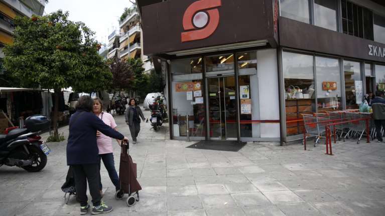 Ληστεία σε «Σκλαβενίτη» στο Γαλάτσι