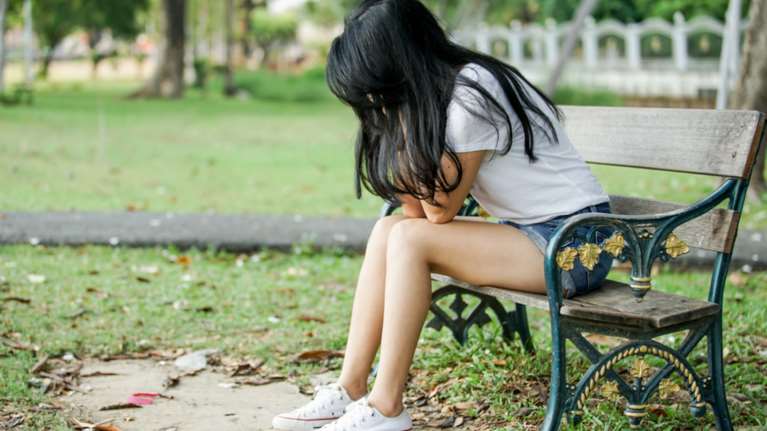 &quot;Προσφέρεται δωμάτιο με αντάλλαγμα σεξ&quot;: Σοκάρουν οι μαρτυρίες στη Βρετανία