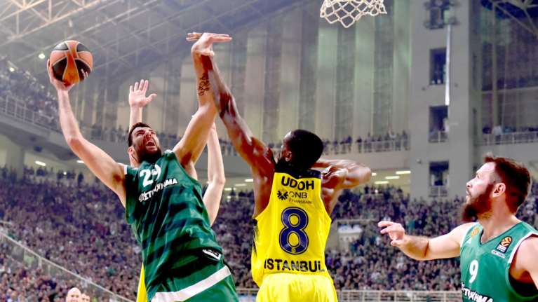 Τα εύκολα, δύσκολα έκανε ο ΠΑΟ, έχασε από τη Φενέρ στο ΟΑΚΑ