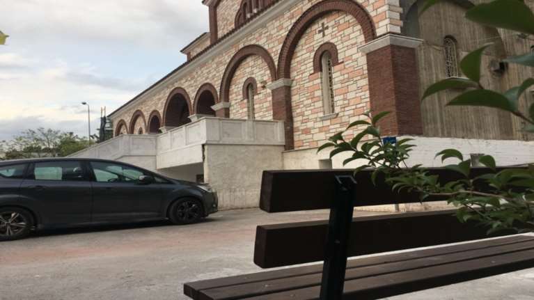 Πως έφτασε η 25χρονη θεία να παρατήσει τα ανήλικα ανίψια της