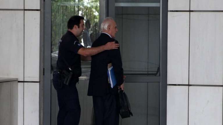 Επιστρέφει στη φυλακή ο Άκης - Δεν βρήκε τα 200.000 ευρώ