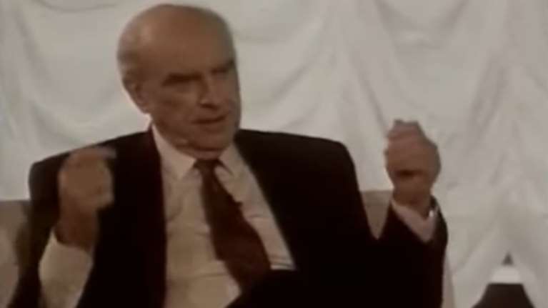 Ανδρέας &amp; Γιώργος Παπανδρέου για τις πρώτες στιγμές της χούντας