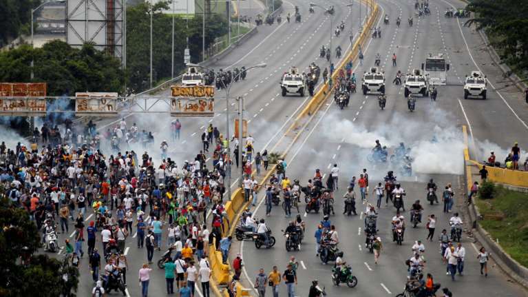 Βενεζουέλα: Στους 20 συνολικά οι νεκροί από τις οδομαχίες