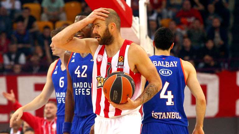 Ευρωλίγκα: Η Αναντολού Εφές πέτυχε το break στο ΣΕΦ