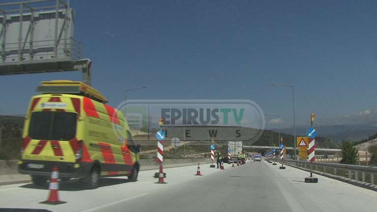 Απίστευτο περιστατικό με λάστιχο νταλίκας στην Εγνατία Οδό