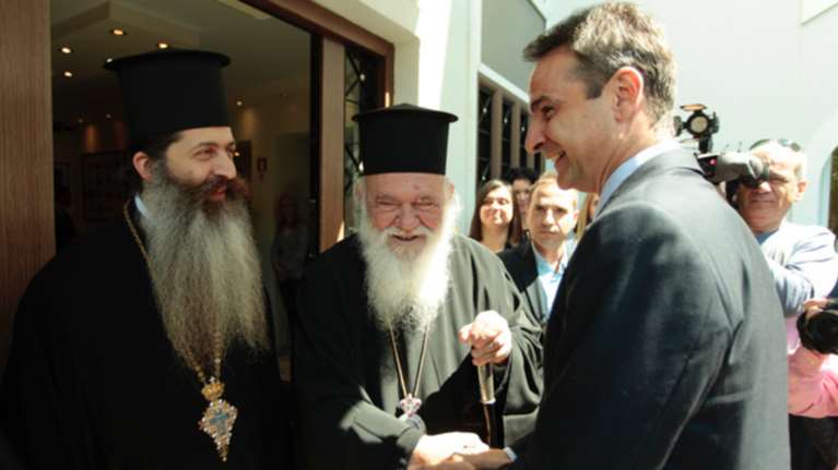 Στροφή στα δεξιά:Το παρασκήνιο των τετ-α-τετ Κυριάκου με Καραμανλή-Ιερώνυμο