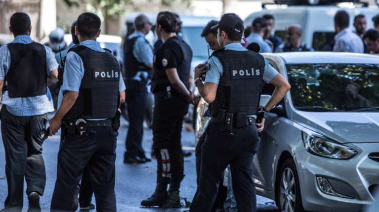 Τουρκία διώξεις κατά 9000 αστυνομικών από τον Ερντογάν