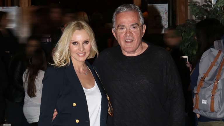 Χτύπησε σε τροχαίο με την μηχανή του ο άνδρας της Π. Ζήνα