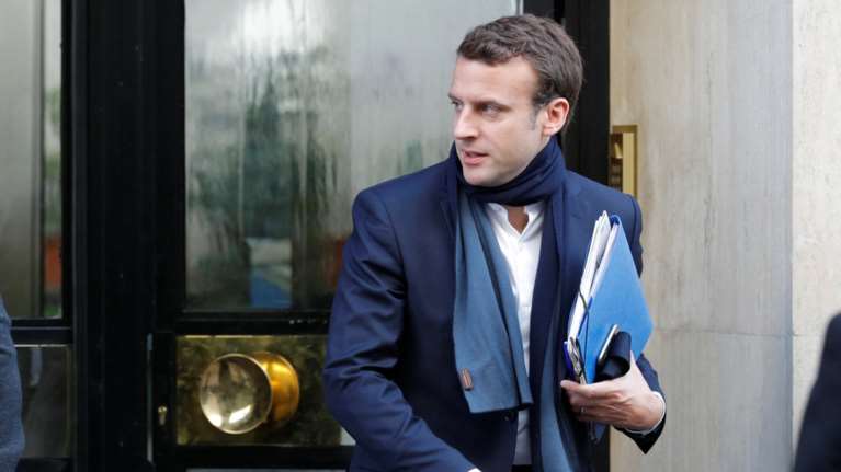 Κόντρα Μακρόν - Ρωσίας με καταγγελίες για επίθεση από χάκερ