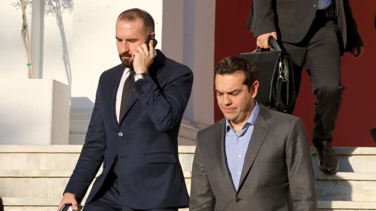 Νέα γραμμή Μαξίμου: Χωρίς συμμετοχή ΔΝΤ δεν έχει και μέτρα