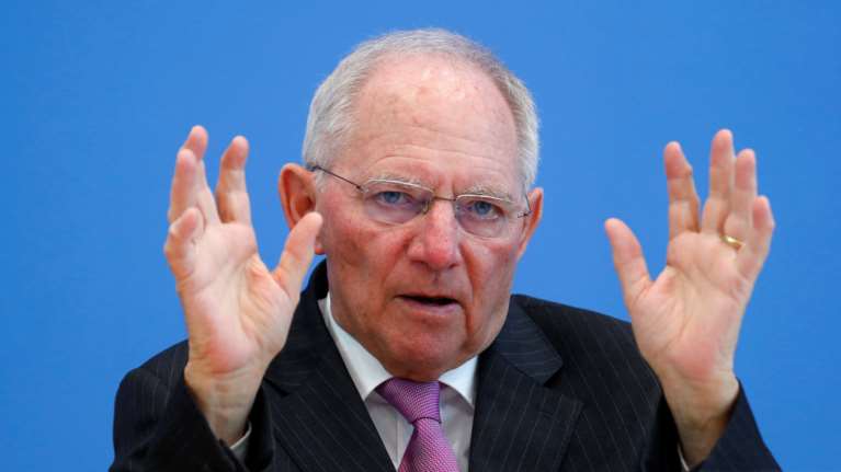 Σόιμπλε: Δεν έχει ολοκληρωθεί ακόμη η αξιολόγηση