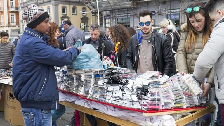 Εξάρθρωσαν τη «μαφία των κινητών» αξίας 58 εκατ. ευρώ