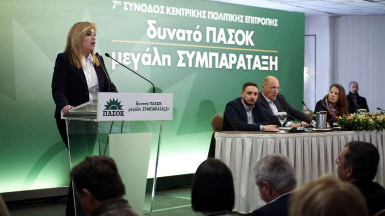 Εμφύλιος στο ΠΑΣΟΚ με «απολειφάδια του Άκη» και «χορηγούς του Τσίπρα»