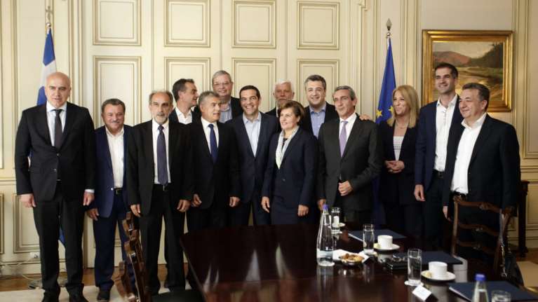 Τι είπε ο Τσίπρας στους περιφερειάρχες για την κατανομή πόρων