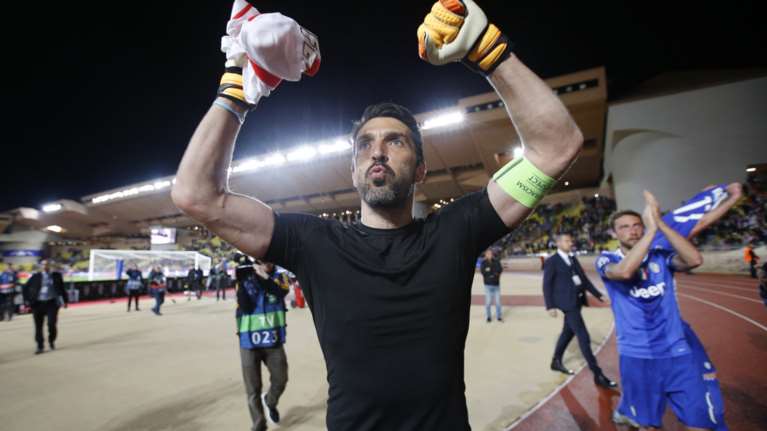 Μπουφόν: Ήθελα να γίνω σπουδαίος και να χαρίζω τη φανέλα μου