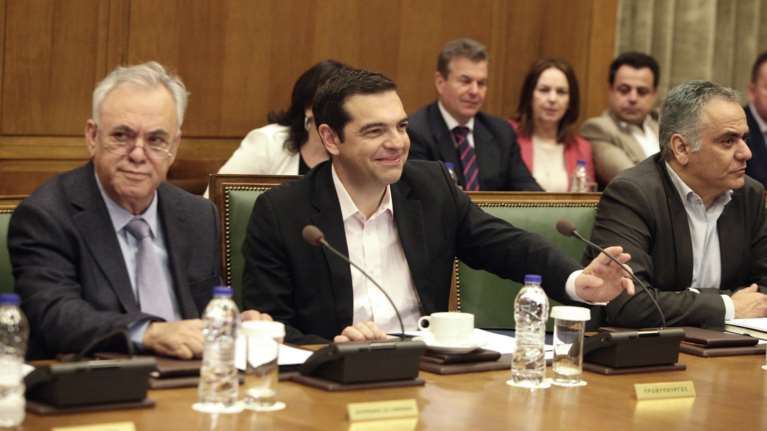 Επιμένει ο Τσίπρας: Έρχεται το τέλος της εποχής των μνημονίων
