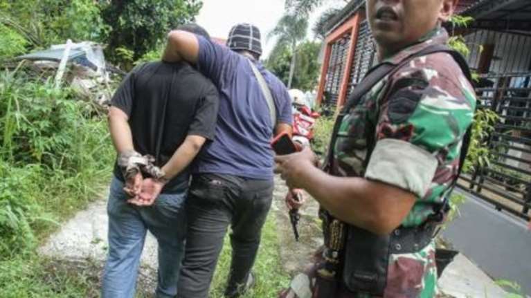 Prison Break στην Ινδονησία: μαζική απόδραση 200 κρατουμένων videο