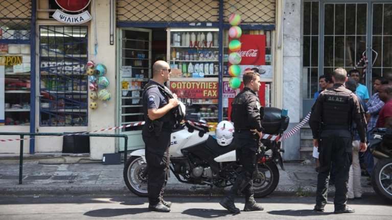 Αιματηρή συμπλοκή αλλοδαπών στον Αγ. Παντελεήμονα
