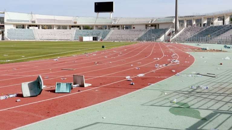 Οριστικό τέλος στις μετακινήσεις οπαδών βάζει η κυβέρνηση