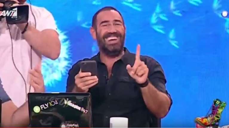 Ο Αντώνης Κανάκης έδειξε για πρώτη φορά φωτογραφία της κόρης του