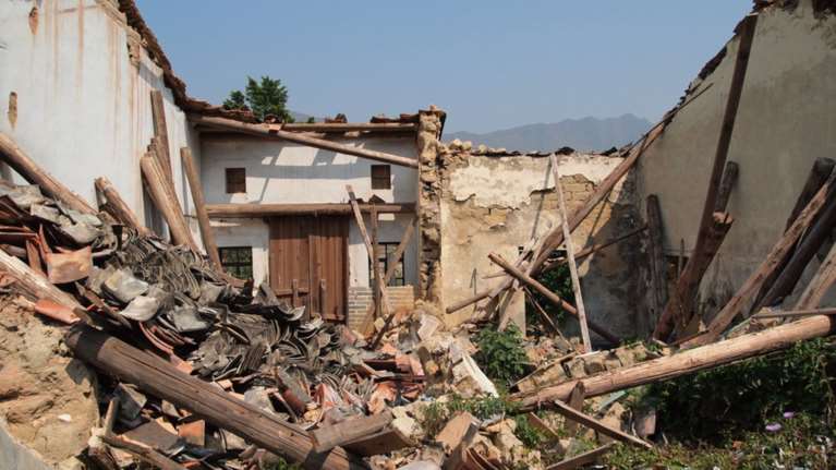 Οκτώ νεκροί από σεισμό 5,5 Ρίχτερ στην Κίνα (ΦΩΤΟ)