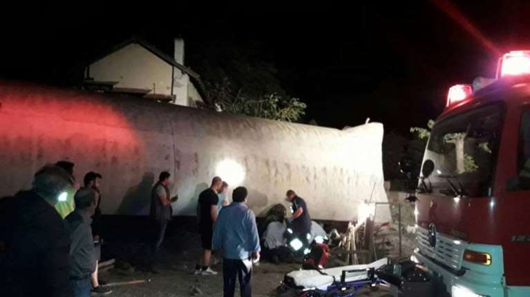 Εκτροχιασμός τρένου έξω από τη Θεσσαλονίκη με τέσσερις νεκρούς