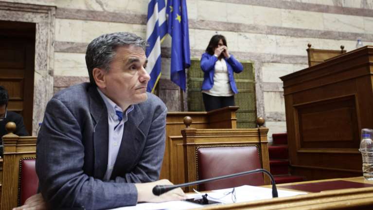 Τα «ευχολόγια» για το πλεόνασμα και η σκληρή πραγματικότητα 