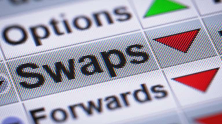 Με swap σχεδιάζει να βγει στις αγορές η Ελλάδα