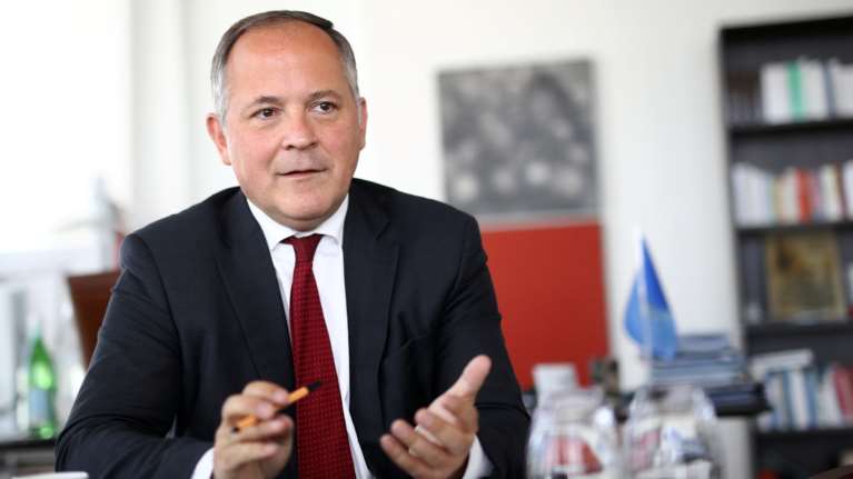 Μπενουά Κερέ: Η Ελλάδα απέχει ακόμα μήνες από την ποσοτική χαλάρωση