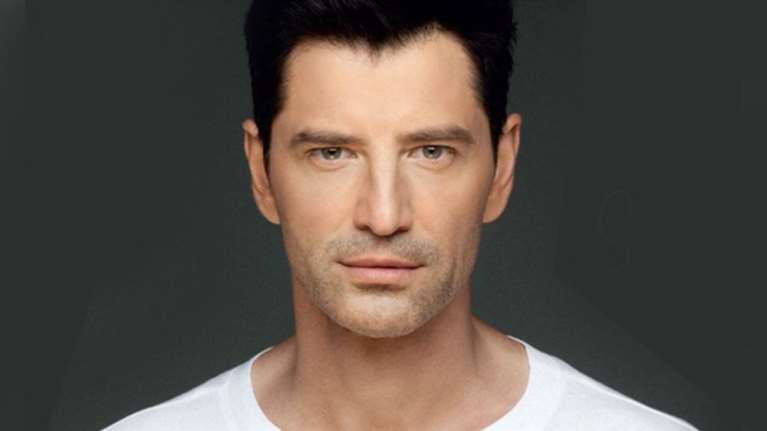 H πρώτη προπόνηση του Σάκη Ρουβά στον Άγιο Δομίνικο για το Survivor- βίντεο