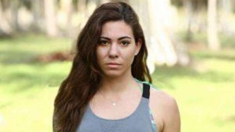 Survivor: Ο Αγγελόπουλος κλώτσησε τη Βαλαβάνη! (ΒΙΝΤΕΟ)