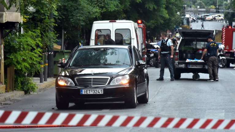 Ποιος ήταν ο «αποστολέας» του τρομοφακέλου στον Παπαδήμο