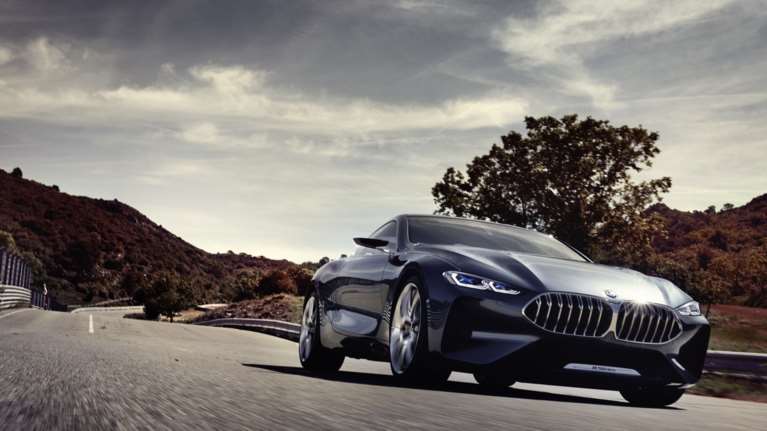 Η BMW Concept 8 είναι απόδειξη ότι το μέλλον θα είναι απολαυστικό