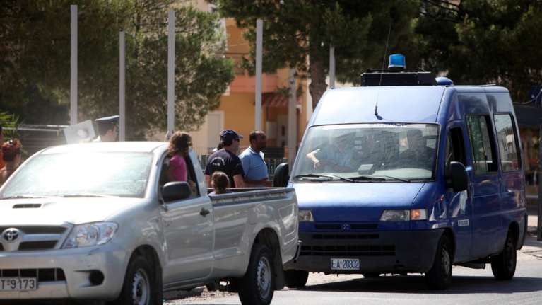 Χειροπέδες στην «Καμόρα» των Ανω Λιοσίων -Το καρτέλ ναρκωτικών