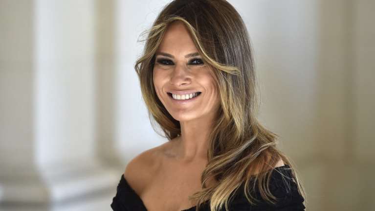 Η Μελάνια Τραμπ μαθαίνει στον γιο της να μιλάει σλοβενικά