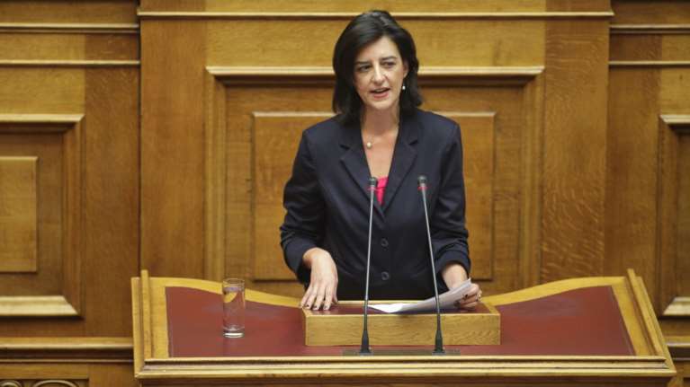 Θα πάμε σε πολιτική λύση, λέει η κοιν.εκπρόσωπος του ΣΥΡΙΖΑ Φ. Βάκη