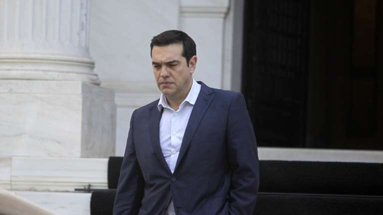 Κυβερνητικό βέρτιγκο μετά το νέο αδιέξοδο για το χρέος