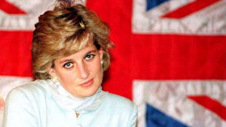 Αποκάλυψη-σοκ: «Ναυάγιο» το αυτοκίνητο που οδήγησε την Νταϊάνα στο θάνατο