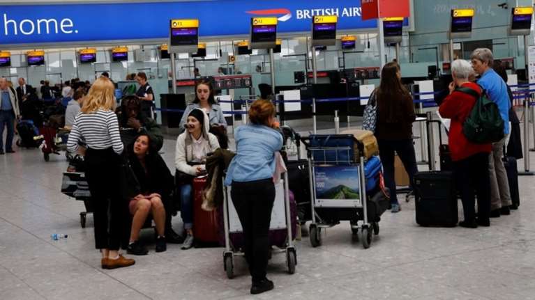 Ένας εργολάβος ευθύνεται για το μπλακ άουτ στην British