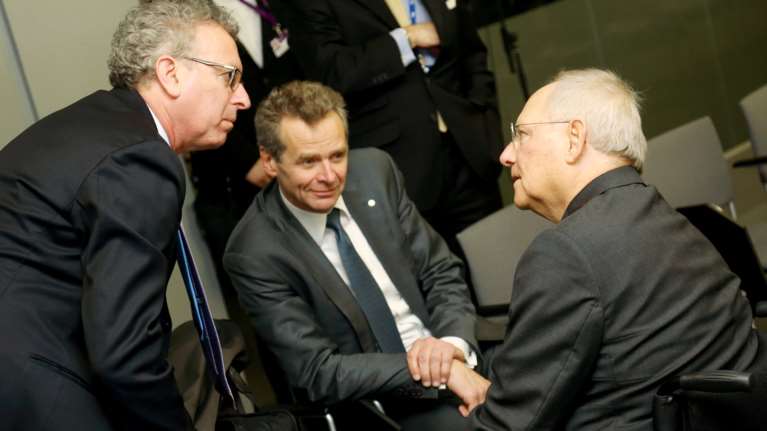 Πού τα «έσπασαν» Σόιμπλε-Τόμσεν, το Plan B για την Ελλάδα