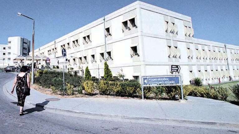 Σοκ με κοριτσάκι στην Κρήτη: Της καρφώθηκε η οδοντόβουρτσα στο στόμα