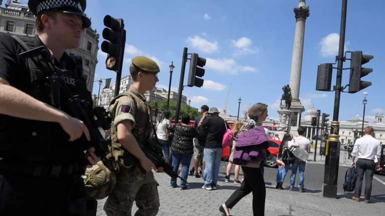 Εληξε ο συναγερμός στο Λονδίνο στην πλατεία Τραφάλγκαρ