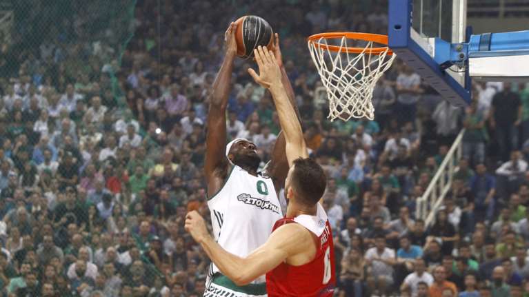 Ανετη νίκη ΠΑΟ - Στο ΣΕΦ θα κριθεί ο τίτλος του μπάσκετ